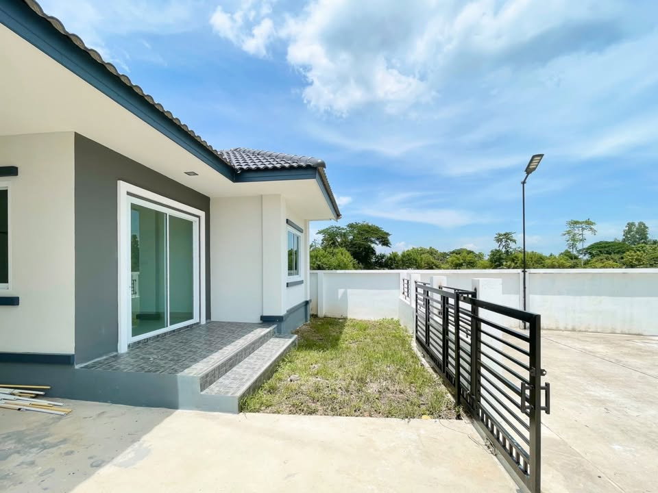 รูป ขายบ้านเดี่ยวชั้นเดียว บรรยากาศธรรมชาติ พร้อมเข้าอยู่ ทำเล ชานเมืองอำเภอสารภี T. 063-6649056 - รูปที่ 2/24