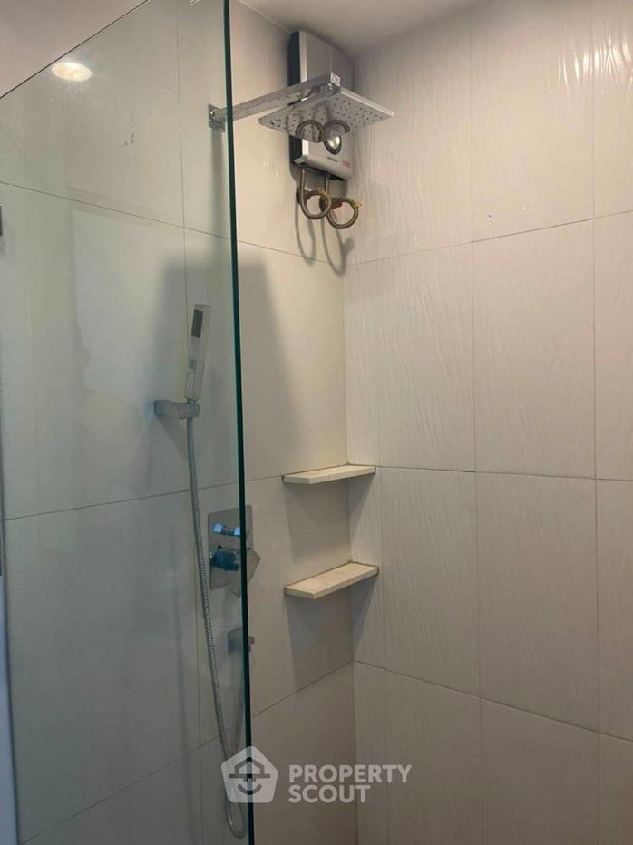 picture 1-BR 23 Sqm, 26th-Floor At Rhythm Asoke Near MRT Phra Ram 9 (ID 631521) - 6/8