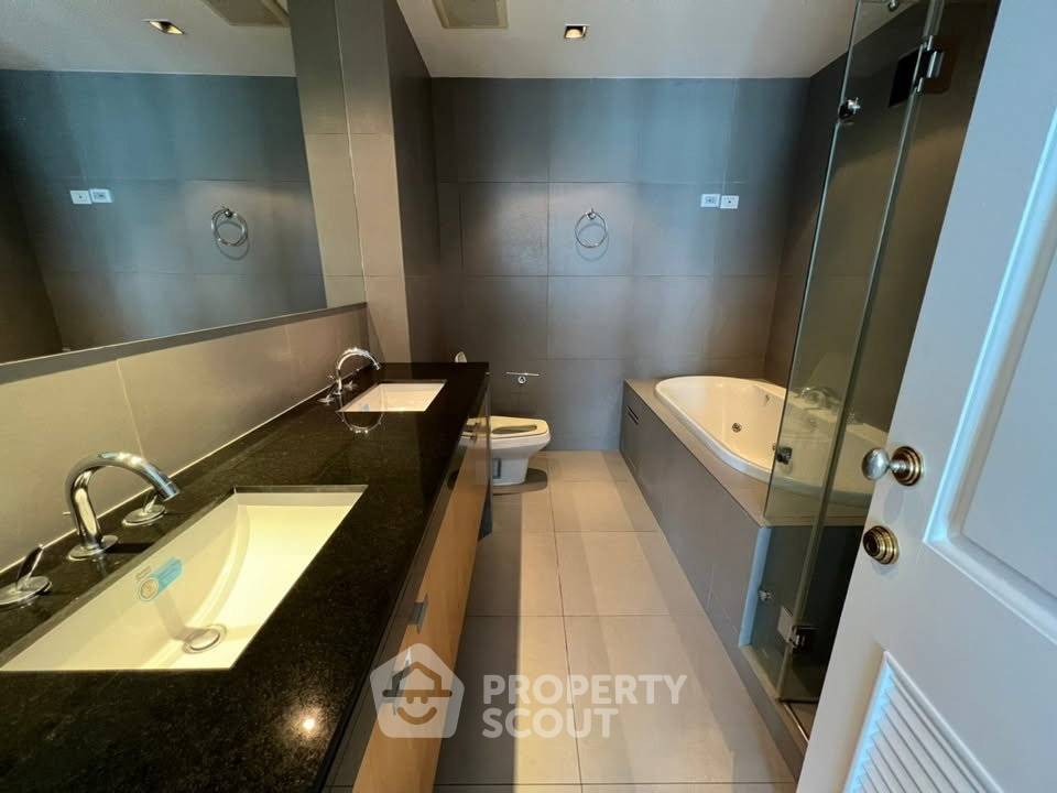รูป คอนโด 3 ห้องนอน ให้เช่า ในโครงการ Athenee Residence ใกล้ BTS เพลินจิต 200 ม. (ID 3079983) - รูปที่ 13/14
