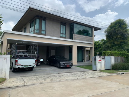 ขายบ้านเดี่ยวหรู เศรษฐศิริ ปิ่นเกล้า กาญจนาภิเษก  สาย2 หลังมุม ตามหลักฮวงจุ้ย อยู่แล้วรวยมาก บนพื้นที่ 140 ตารางวา  4ห้องนอน 4 ห้องน้ำ