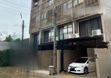 For Sell Town house HAUS NICHE CHAENGWATTANA 3-story 2 bedroom 3 bathroom