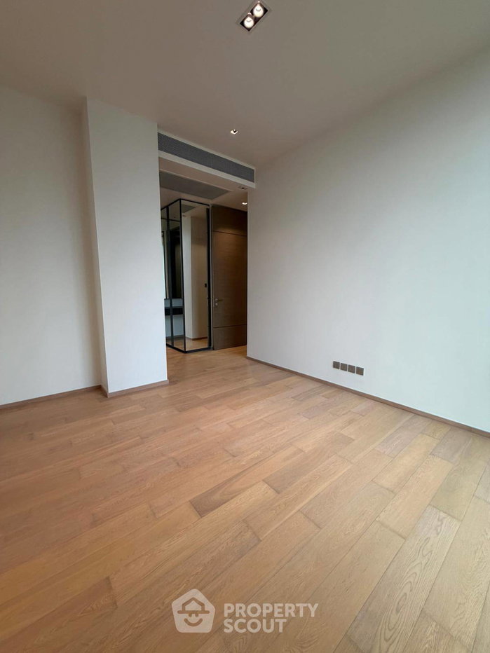 picture 2-BR Condo At 28 Chidlom, 18th Floor, 300m to BTS Chit Lom (ID 3102370) - 5/16