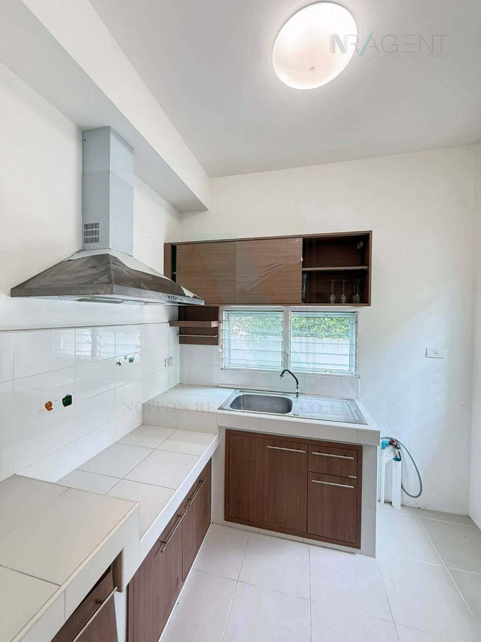 รูป ขายบ้านเดี่ยว โครงการ มัณฑนา เลค วัชรพล 2 ชั้น 3 ห้องนอน 2 ห้องอเนกประสงค์ - รูปที่ 6/8