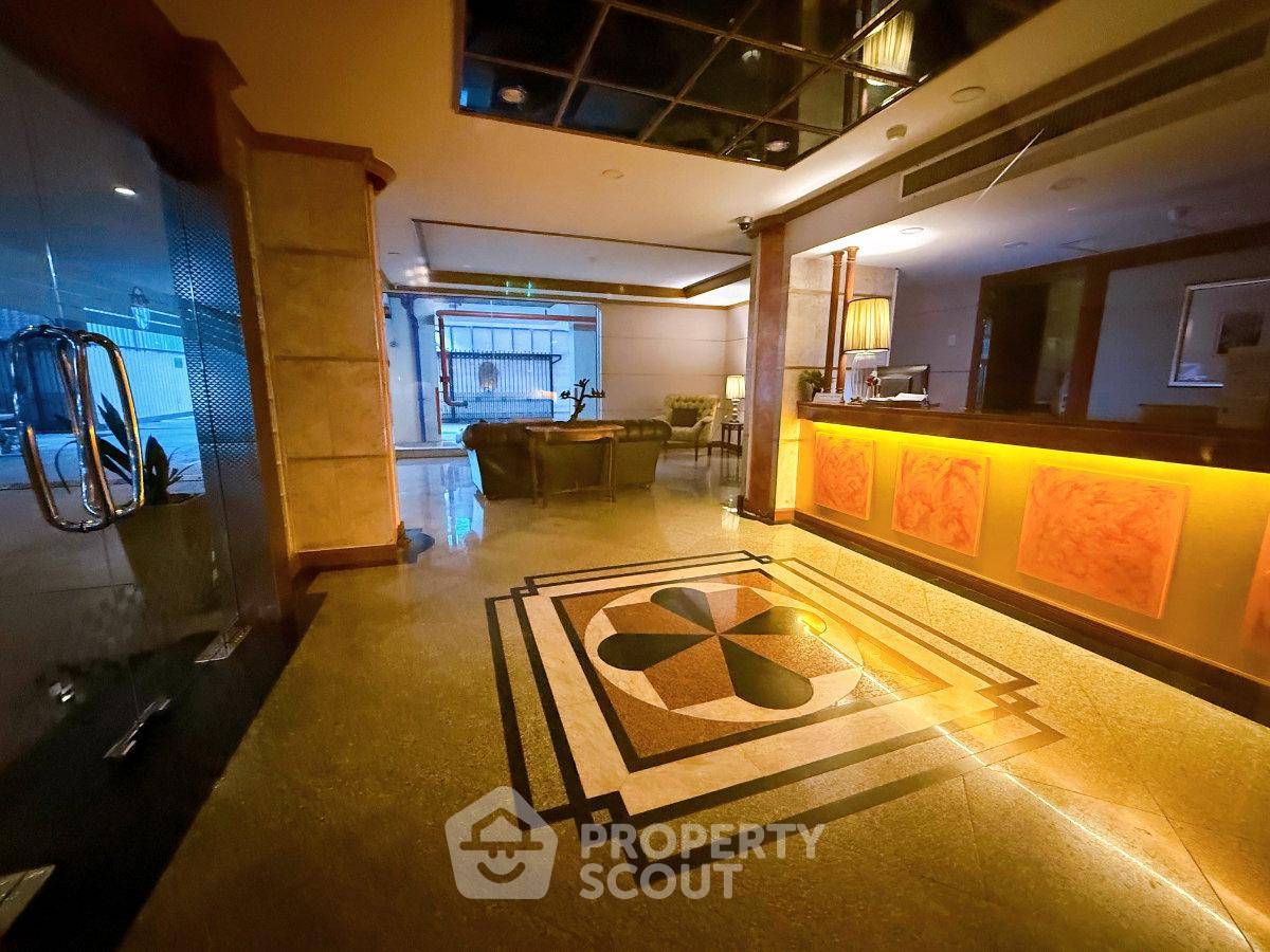 รูป คอนโด 2 ห้องนอน ขนาด 88 ตร.ม. อาคาร Aree Place สุขุมวิท 26 ใกล้ BTS พร้อมพงษ์ (ID 2912457) - รูปที่ 17/18