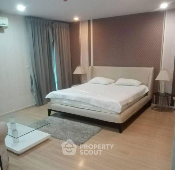 picture 3-BR Condo Renova Residence Chidlom, 400m to BTS Phloen Chit (ID 2493081) - 2/6
