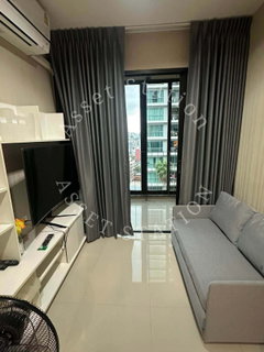 รูปภาพ Urgent!! Condo for rent 🏙️ Ideo Ratchada Huaikwang – 1 bedroom, fully furnished and ready to move in 🚈 Near MRT Huai Khwang.