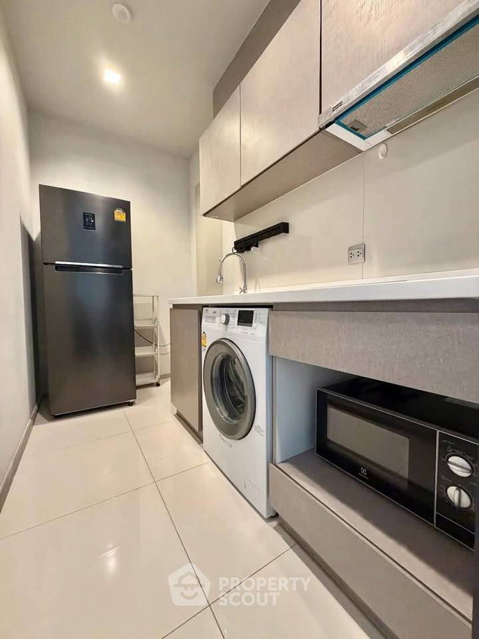 รูป คอนโด 2 ห้องนอน 41 ตร.ม. ชั้น 31 ที่ Life Asoke - Rama 9 ใกล้ MRT พระราม 9 300 ม. (ID 3098561) - รูปที่ 5/6