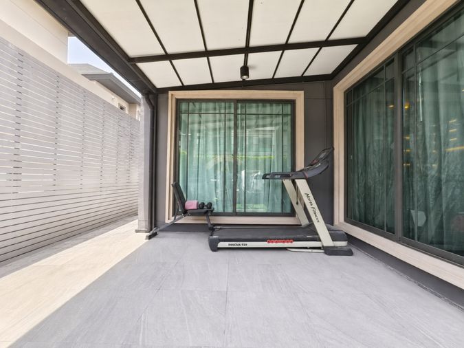 ขายบ้านเดี่ยว 5 ห้องนอน 254 ตร.ม. 62.3 ตร.ว. บางกอก บูเลอวาร์ด รามอินทรา - เสรีไทย 2