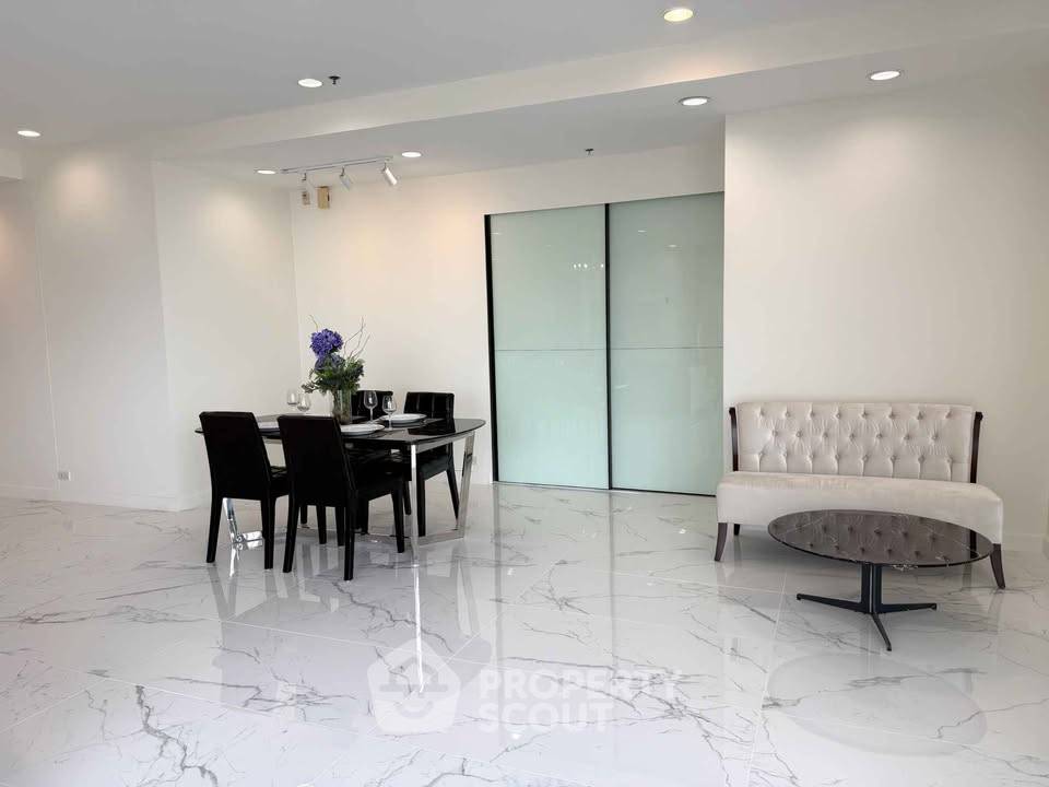 รูป คอนโด 3 ห้องนอน 200 ตร.ม. ชั้น 35 ที่ แชทริยม ริเวอร์ไซด์ฯ ใกล้ BTS สะพานตากสิน (ID 3099003) - รูปที่ 6/21