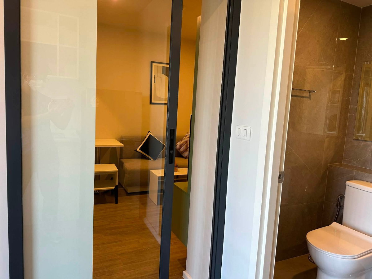 รูป BLUE Sukhumvit 105 | ให้เช่า 8,500 บาท/เดือน | ห้องใหม่แกะกล่อง พร้อมอยู่ 8 ส.ค. | ครัวแยก Digital Door Lock - รูปที่ 7/13