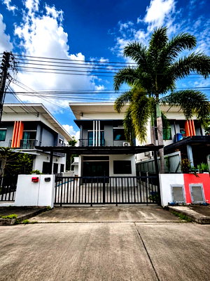 Houses for sale Hangdong Subdistrict Municipal Office : Two-Storey Detached House in Peaceful Village