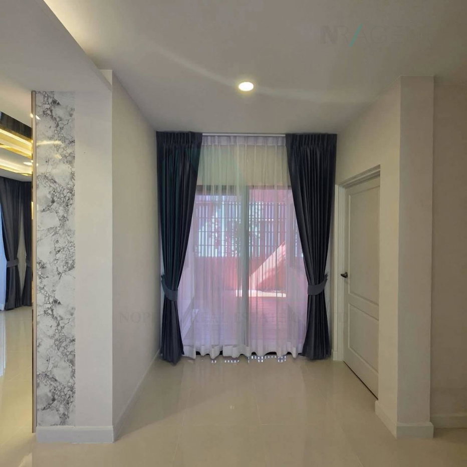 รูป ขายบ้านเดี่ยว โครงการ เซนโทร ราชพฤกษ์-สวนผัก 2 ชั้น 4 ห้องนอน 4 ห้องน้ำ - รูปที่ 7/8