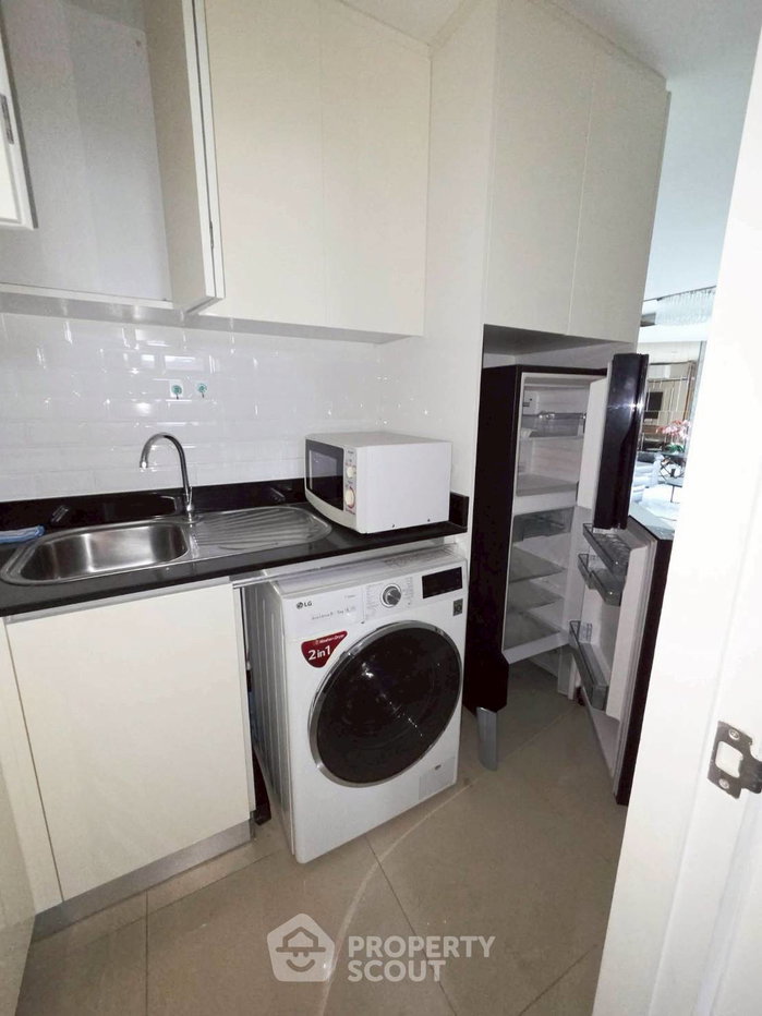 picture 3-BR Condo At Belle Grand Rama 9, 34th-Floor Near MRT Phra Ram 9 (ID 3100511) - 17/19