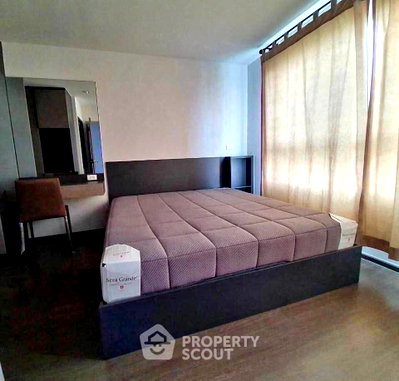 Condos for sale : 1-BR 36 Sqm Condo At Ideo Phaholyothin Chatuchak, 200m to BTS Saphan Khwai (ID 3101731)