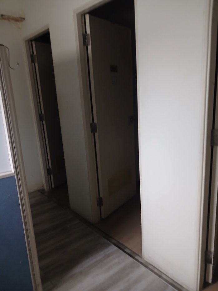 picture Building 3 floor for rent close to MRT Taopoon - 8/11