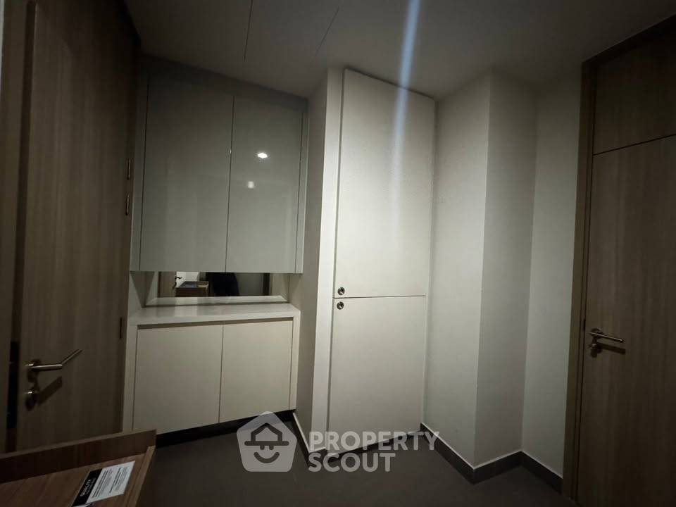 รูป คอนโด 1 ห้องนอน Noble Ploenchit ใกล้ BTS เพลินจิต 100 ม. (ID 2718515) - รูปที่ 9/11