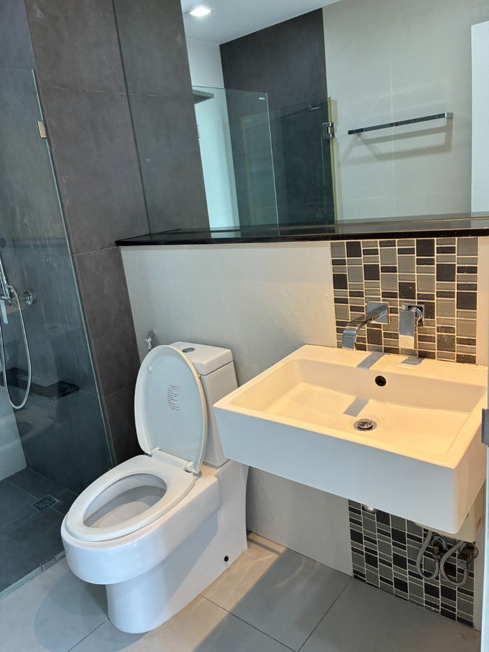 รูป *ด่วน รีบจอง 🔥ให้เช่า Urbano Absolute Sathorn-Taksin ห้องสวย น่าอยู่มาก ชั้นสูง 20+ วิวเมือง พร้อมเข้าอยู่ ‼️ DS3802 | Line @Dstay - รูปที่ 8/9