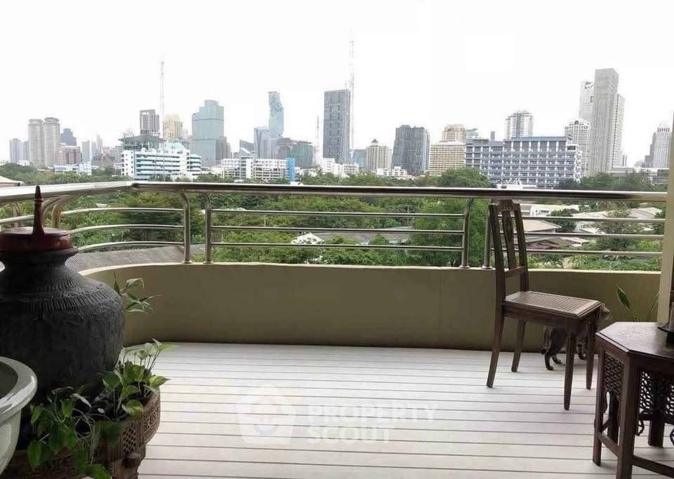 picture 2-BR 116 Sqm Condo For Rent At Supreme Ville Condominium, MRT Khlong Toei (ID 3098514) - 20/23