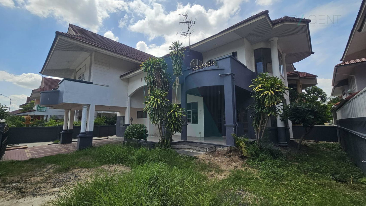 รูป ขายบ้านเดี่ยว โครงการ ปรีชา ศรีนครินทร์ 2 ชั้น 4 ห้องนอน 4 ห้องน้ำ - รูปที่ 5/8