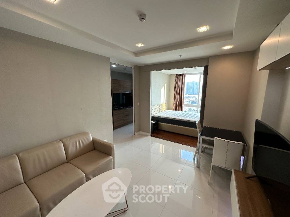 picture 1-BR Condo At The Metropolis Samrong Interchange, 90m to BTS Samrong (17th Fl) (ID 1327364) - 1/9