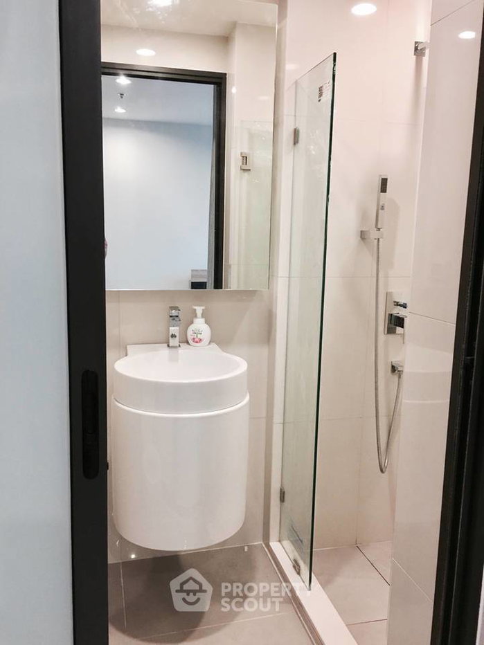picture 1-BR Condo At Rhythm Asoke, 37th Floor | 300m To MRT Phra Ram 9 (ID 301732) - 13/14