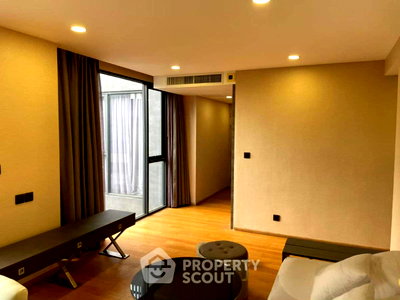 Condos for sale : 1-BR Condo For Sale At Klass Langsuan, 200m to BTS Chit Lom (ID 3100041)