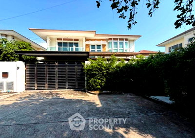 Houses for rent Srinagarindra Road : 4-BR House For Rent, Le Neo Srinakarin (Bang Mueang) (ID 3099649)