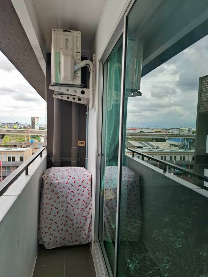 picture Plum condo Paholyothin89 for rent - 8/9
