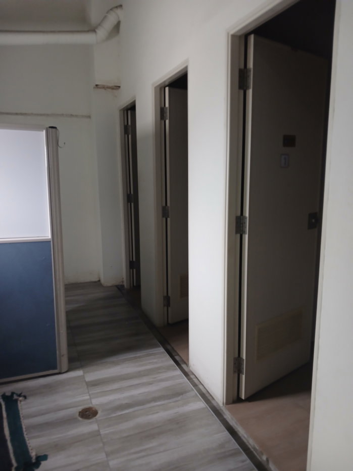 picture Building 3 floor for rent close to MRT Taopoon - 6/11