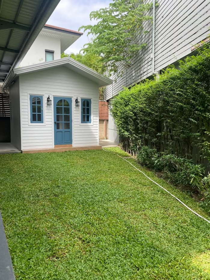 picture For Rent Detached House Setthasiri Krungthep Kreetha GH590 - 2/18