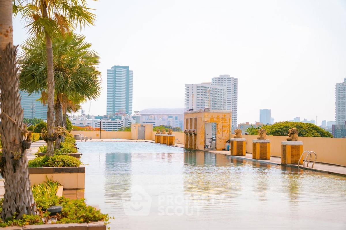 picture 2-BR Condo For Sale At Supalai Park Srinakarin, 18th-Floor (ID 3000344) - 2/3