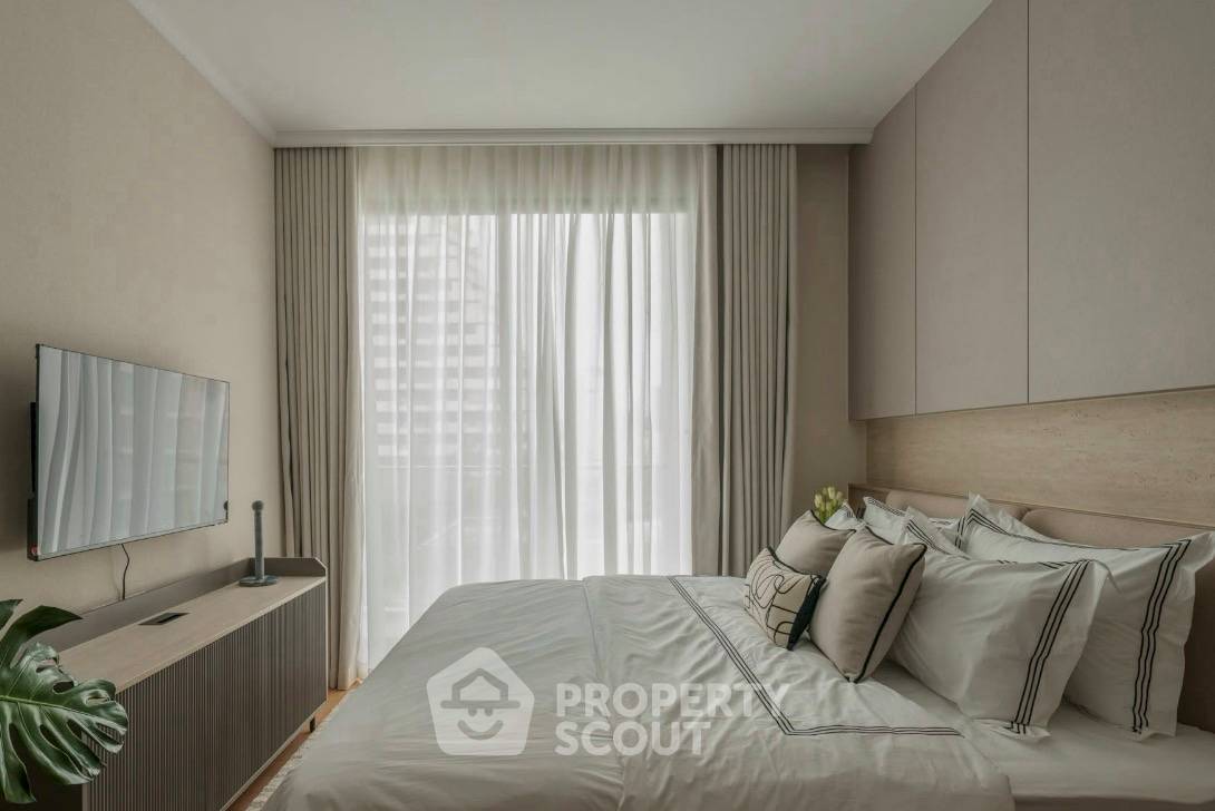 picture Well-Priced 2-BR Condo (72 Sqm) at Supalai Oriental Sukhumvit 39 Near MRT Phetchaburi (ID 3100377) - 4/5