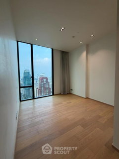 18th-Floor 2-BR Condo At 28 Chidlom Near BTS Chit Lom (ID 3102370)