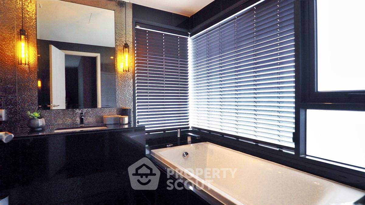 รูป คอนโด 2 ห้องนอน 80 ตร.ม. ชั้น 24 โครงการ Rhythm Sukhumvit 36-38 ใกล้ BTS ทองหล่อ 300 ม. (ID 476516) - รูปที่ 25/26