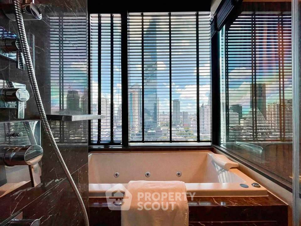 picture 2-BR 86 Sqm High-Floor At Ashton Silom, 300m to BTS Chong Nonsi (ID 3098579) - 11/22