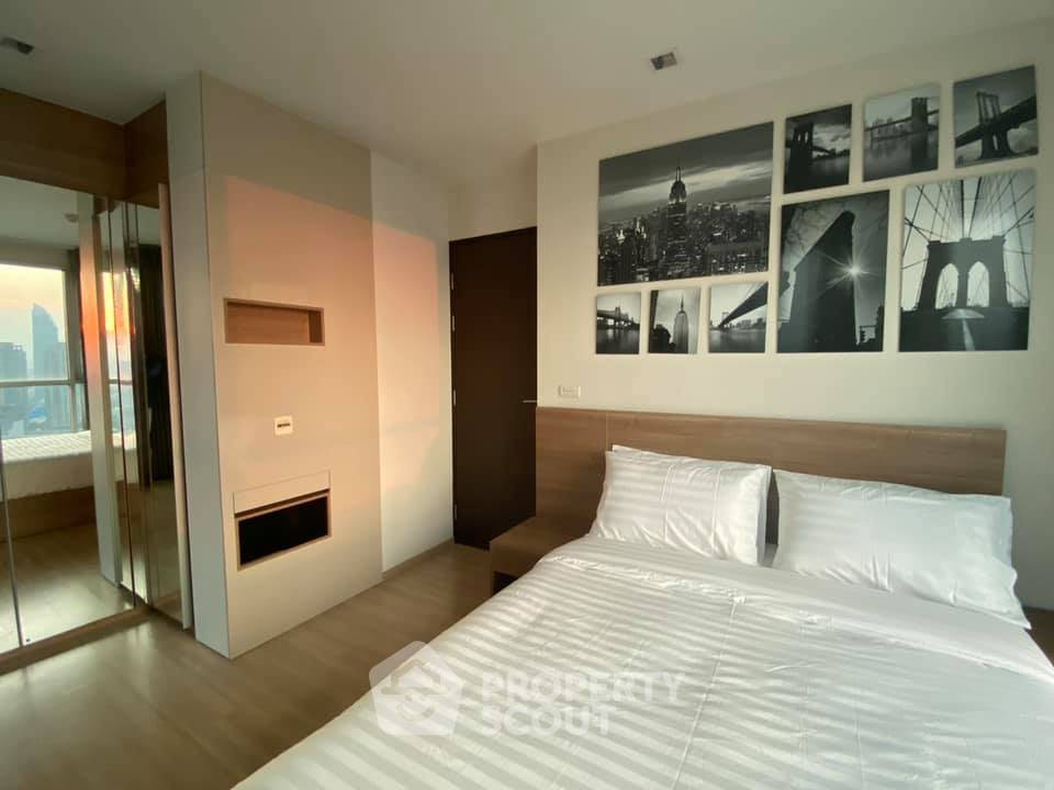 รูป คอนโด 1 ห้องนอน ชั้นสูงพิเศษ Rhythm Sathorn ชั้น 37 ใกล้ BTS สะพานตากสิน 300 ม. (ID 420855) - รูปที่ 2/9