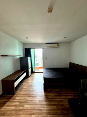 Condos for sale : Sale! Condo Regent Home 13 Sukhumvit 93 (Owner)