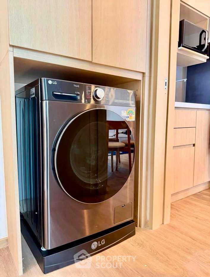picture High-Floor 1-BR 42 Sqm Noble State 39, 400m to BTS Phrom Phong (ID 3102961) - 6/9