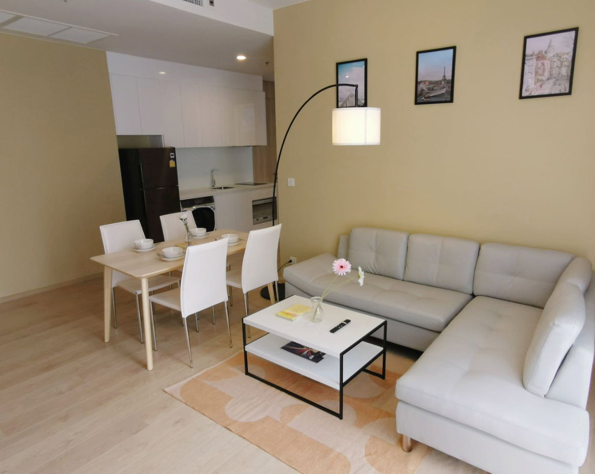 รูป โนเบิล บี19 | คอนโดกว้างขวาง 2 ห้องนอน หันหน้าไปทางทิศใต้ ใจกลางอโศก 35,000 บาท / เดือน - รูปที่ 1/11