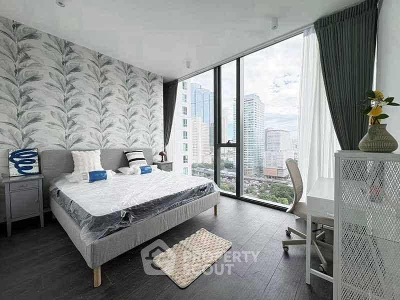 รูป คอนโด 2 ห้องนอน อนุญาตเลี้ยงสัตว์ Tait Sathorn 12 ใกล้ BTS เซนต์หลุยส์ 100 ม. (ID 3102112) - รูปที่ 2/10