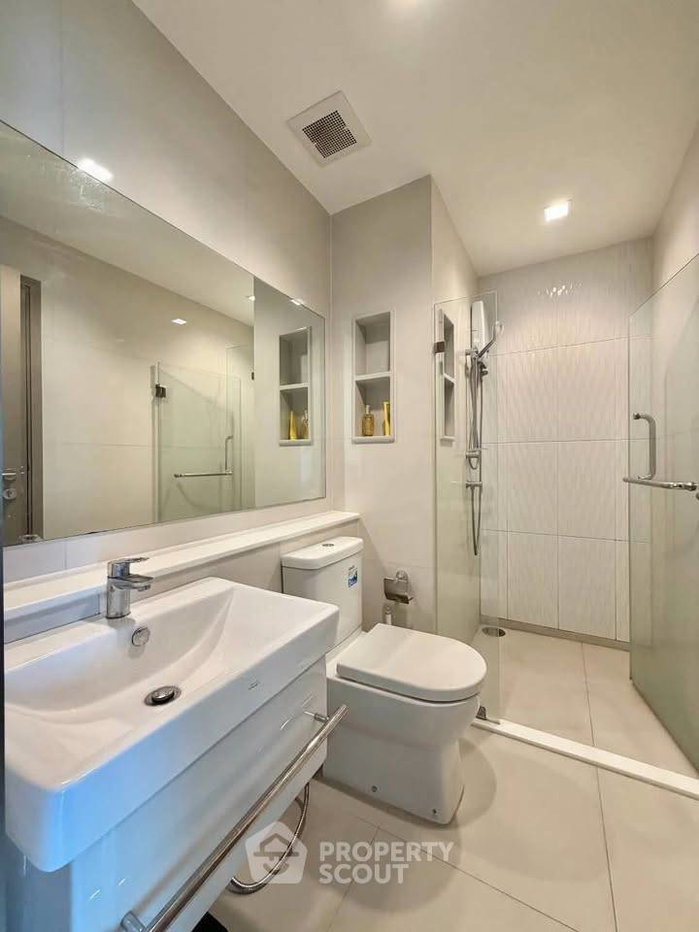 รูป คอนโด 2 ห้องนอน 41 ตร.ม. ชั้น 31 ที่ Life Asoke - Rama 9 ใกล้ MRT พระราม 9 300 ม. (ID 3098561) - รูปที่ 6/6
