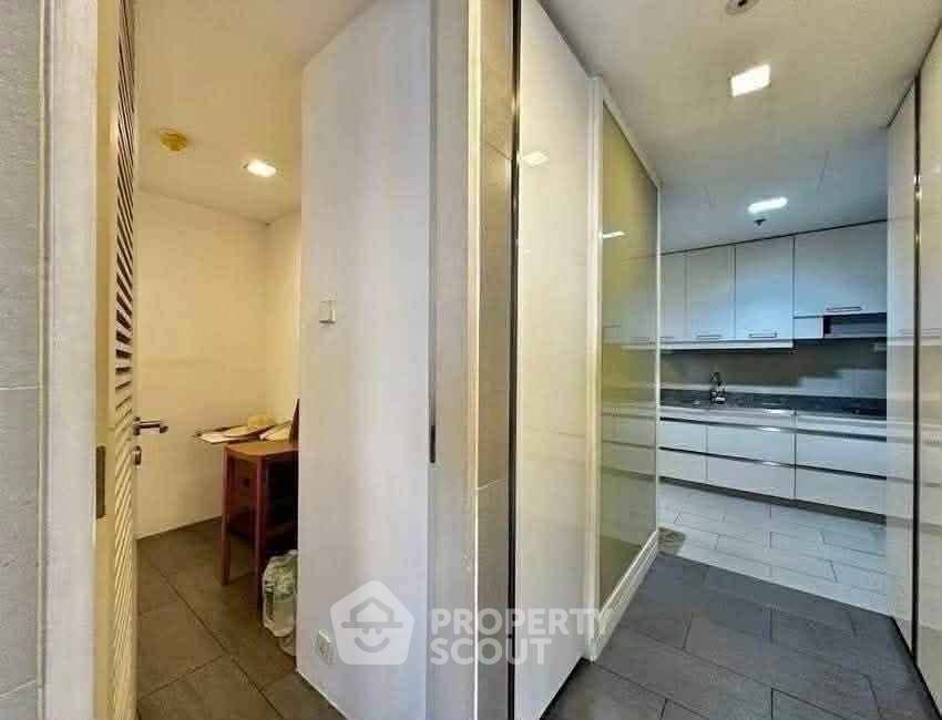 picture 4-BR 366 Sqm Condo At The Met Sathorn, BTS Chong Nonsi (ID 3098899) - 15/26