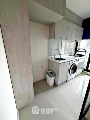 Condos for sale : 20th-Floor 1-BR Condo At Life Asoke Near ARL Makkasan (ID 3097775)