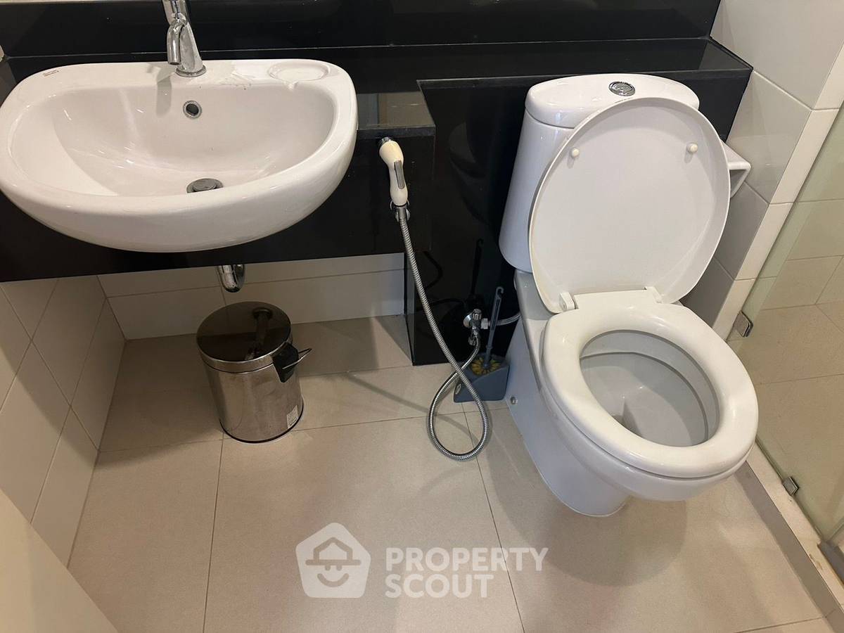 picture 2-BR Condo At The Parkland Grand Asoke Phetchaburi, 400m to MRT Phetchaburi (ID 1731871) - 11/12