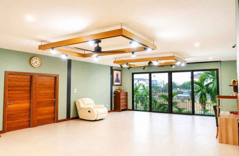 picture Luxurious detached house, like new condition, premium location near Central Chonburi. - 4/17