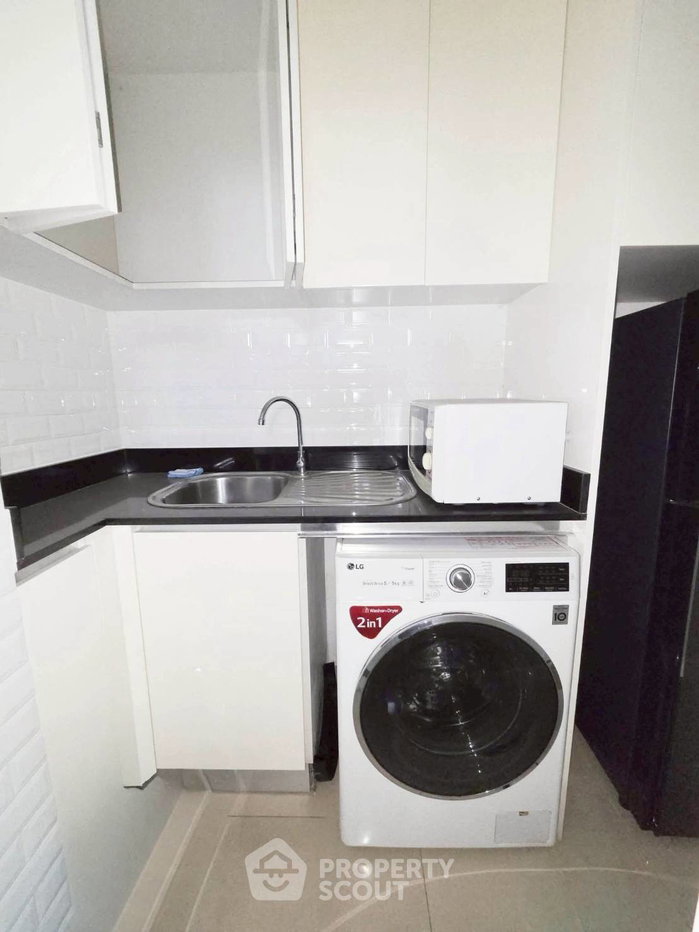 picture 3-BR Condo At Belle Grand Rama 9, 34th-Floor Near MRT Phra Ram 9 (ID 3100511) - 18/19