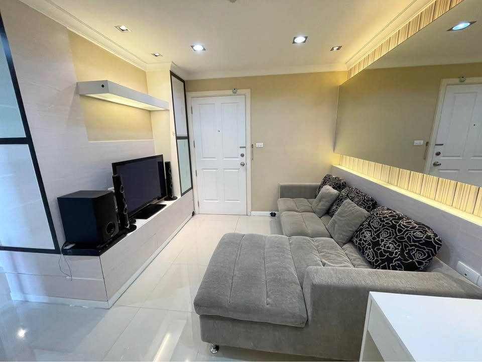 รูป Lumpini Place Rama IX - Ratchada ห้องสวย ราคาดี สอบถามเพิ่มเติมได้ที่ Line @condorental - รูปที่ 5/15