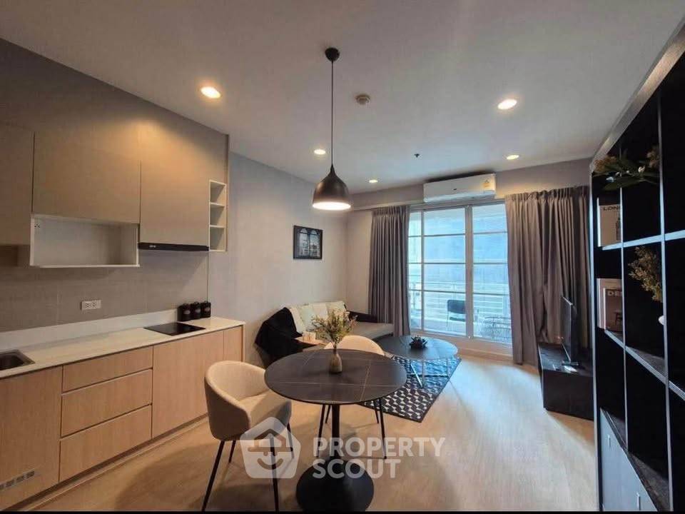 รูป คอนโด 2 ห้องนอน 67 ตร.ม. บ้านกลางกรุง สยาม-ปทุมวัน ใกล้ BTS ราชเทวี 100 ม. (ID 3098897) - รูปที่ 3/6