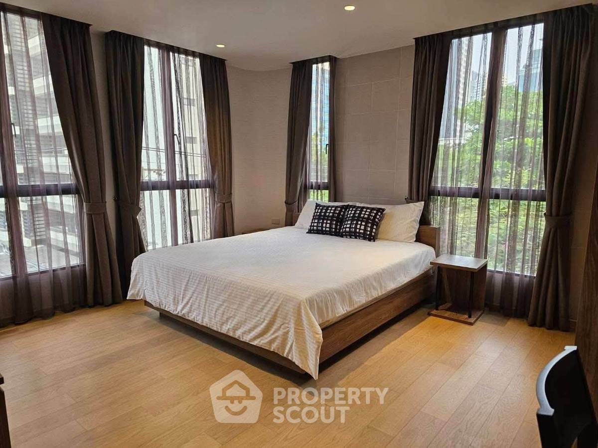 picture 2-BR Condo At Runesu Thonglor 5, 65 Sqm Near BTS Thong Lo (ID 3100680) - 3/6