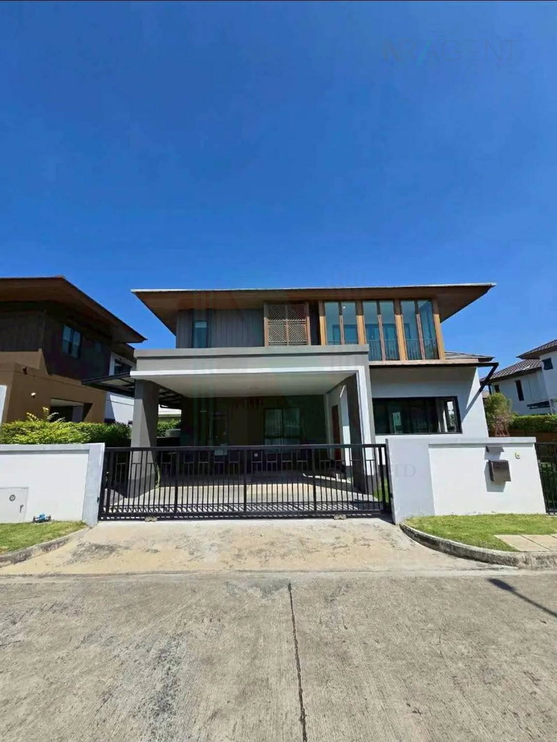 ขายบ้านเดี่ยว : ขายบ้านเดี่ยว โครงการ บุราสิริ พัฒนาการ 2 ชั้น 4 ห้องนอน 5 ห้องน้ำ